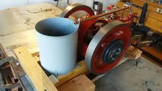 1/2 scale hit & miss sideshaft engine running on the bench