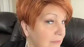 SHARI by Envy in the colour Lighter Red