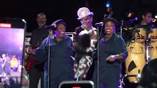 Grace Jones | Pull Up To The Bumper | live WeHo Pride OUTLOUD, June 3, 2023