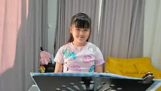  อันนา ฝึกร้องเพลง 