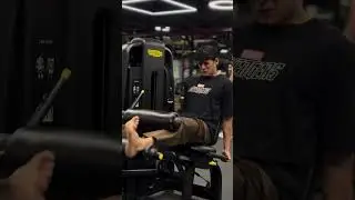Best hamstrings & glutes exercise #glutes #gym #fitness #workout #trendingshorts #shorts #gymworkout