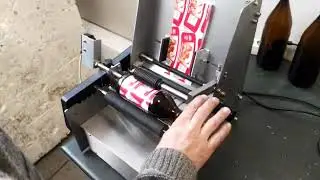 ENOLMAC s.n.c. - WET GLUE LABELLER SEMIAUTOMATIC SIRIO mod.2