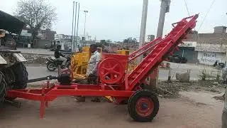 Brick Crusher Machine With Conveyor | Available on IndiaMART