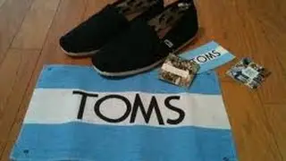 Classic Black Toms Black Review