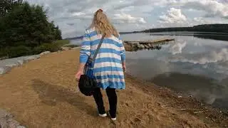 Lehijärven rannalla motoketuilla