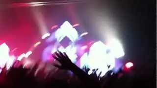 GRiZ dropping some Grizmatik @ The Intersection 1-31-2013