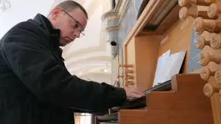 K. Maier improvisiert Choralbearbeitung zu GL251, Jauchzet, ihr Himmel 