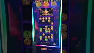Игроки с небольшими ставками получают тройной бонус! 🎰 Веселый выигрыш в слот-играх в Лас-Вегасе