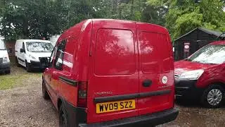 WV09SZZ eX-post office Vauxhall Combo 5 Seat Crew Van