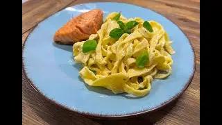 Lachs mit Nudeln in Sahnesoße | Das beste schnelle Pasta-Rezept