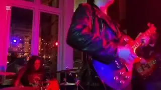 Underto&euml; - 'Wrong Arm of the Galaxy' Live at The Penny Black (excerpt)