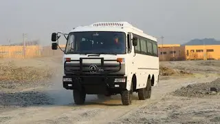 Dongfeng 6x6 Off-road Bus Maintainance. #6x6 #offroad #bus #dongfeng