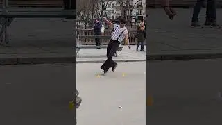 Street artists on Paris Streets