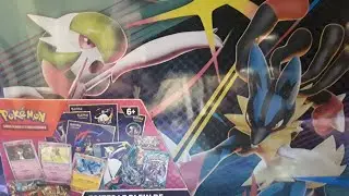 On ouvre des booster pokémon