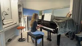 Ayva Perfoms and Sings 