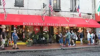 Biggest candy store in Savannah Georgia