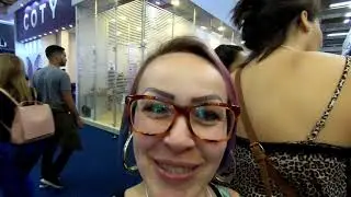 Studio Dara Cabeleireira Visagista durante um tour na Beauty Fair 2019.