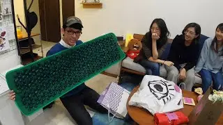 聖誕節跟團隊玩交換禮物! 我換到的J個是...【阿滴日常】