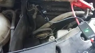 запуск двигателя автомобиля пусковым устройством Gys