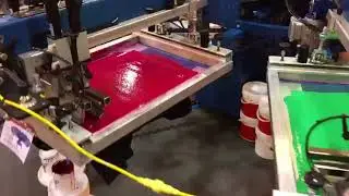 Sgia show'17 - Virus inks WOW Ink system at M&R booth