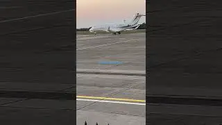 Bombardier Challenger 350 owned by PNC bank arriving in Pittsburgh AGC #aviation #challenger