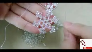 création flocon neige en perle #perle #bijou #flocon # creation