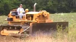 Cat D7 at Outville 2016