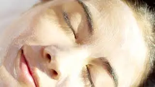 Flawless Glam Makeup Look &ndash; Get Ready to Shine! Fresh Water Glow