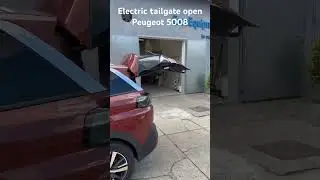 Electric tailgate open Peugeot 5008 installed by Cars Equipment s.r.o. Team