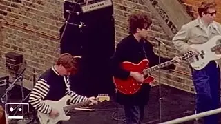Echo & The Bunnymen - Twist & Shout (Official Music Video)