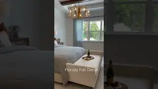 Florida Fall Decor Design with a Pop of color #FallHomeDecor #BedroomRoomIdea