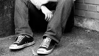 Young people using social media to &lsquo;seek help&rsquo; for depression and anxiety