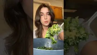 сырный веганский салат из капусты 🥗