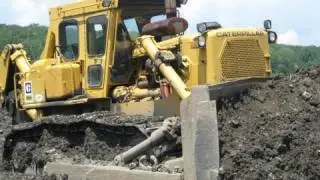 Caterpillar D9H Verses D9N