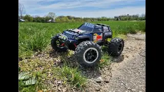 Traxxas Mini Summit Redbull Run!