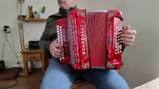 Erika German song played on garmoschka.