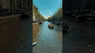A vibrant city with canal rings right in front of your eyes #amsterdam #amsterdamcity #travel