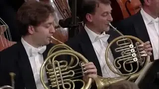 Beethoven's 8th Symphony, Two Horns Soli