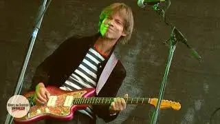 Playing my Fender Jazzmaster Pink Paisley