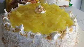 Bolo de festa abacaxi com coco queimado/chef Alexandre Oliveira 
