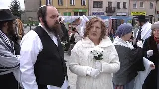 Wierzbnickie Meżaliany na starachowickim Rynku. Akt drugi: Zaślubiny i wesele.