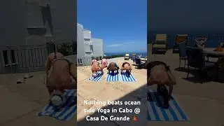 Having a lil fun on the heads with the Cabo Group! Always find ways to move your body! 🧘🏾&zwj;♂️☀️