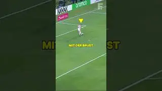 Der Torwart nimmt ihn gar nicht ernst ☠️🤣