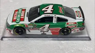 Kevin Harvick 2015 hunt brothers pizza nascar diecast review