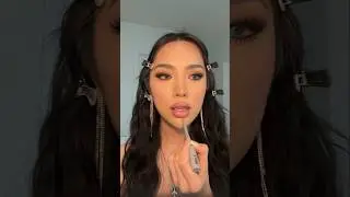 Adriana Lima&rsquo;s iconic Smokey eye! Should I do an in-depth video on this look?