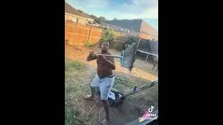 Funny bee 🐝 😂 #funny #indianlaughs #comedyfilms #india #pets #trending #animals #america