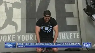 Sean Maroney works out at Christmas Abbott's Crossfit box