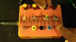 DAED Feedback Synthesizer Demo by DAEDSound.com