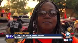 Car crashes into West Palm Beach home