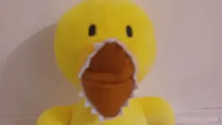 Unboxing And Reviewing Yellow Rainbow Friend plush! (duck🐥)